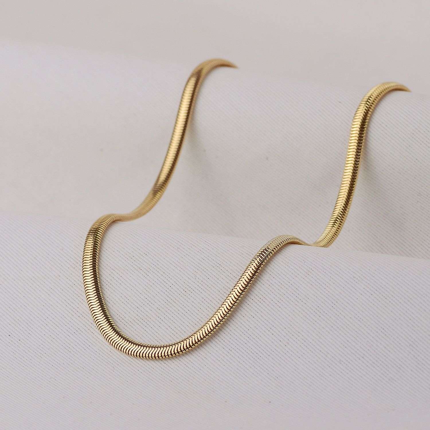 Colar Dourado Snake 4mm em Metal 30+10cm