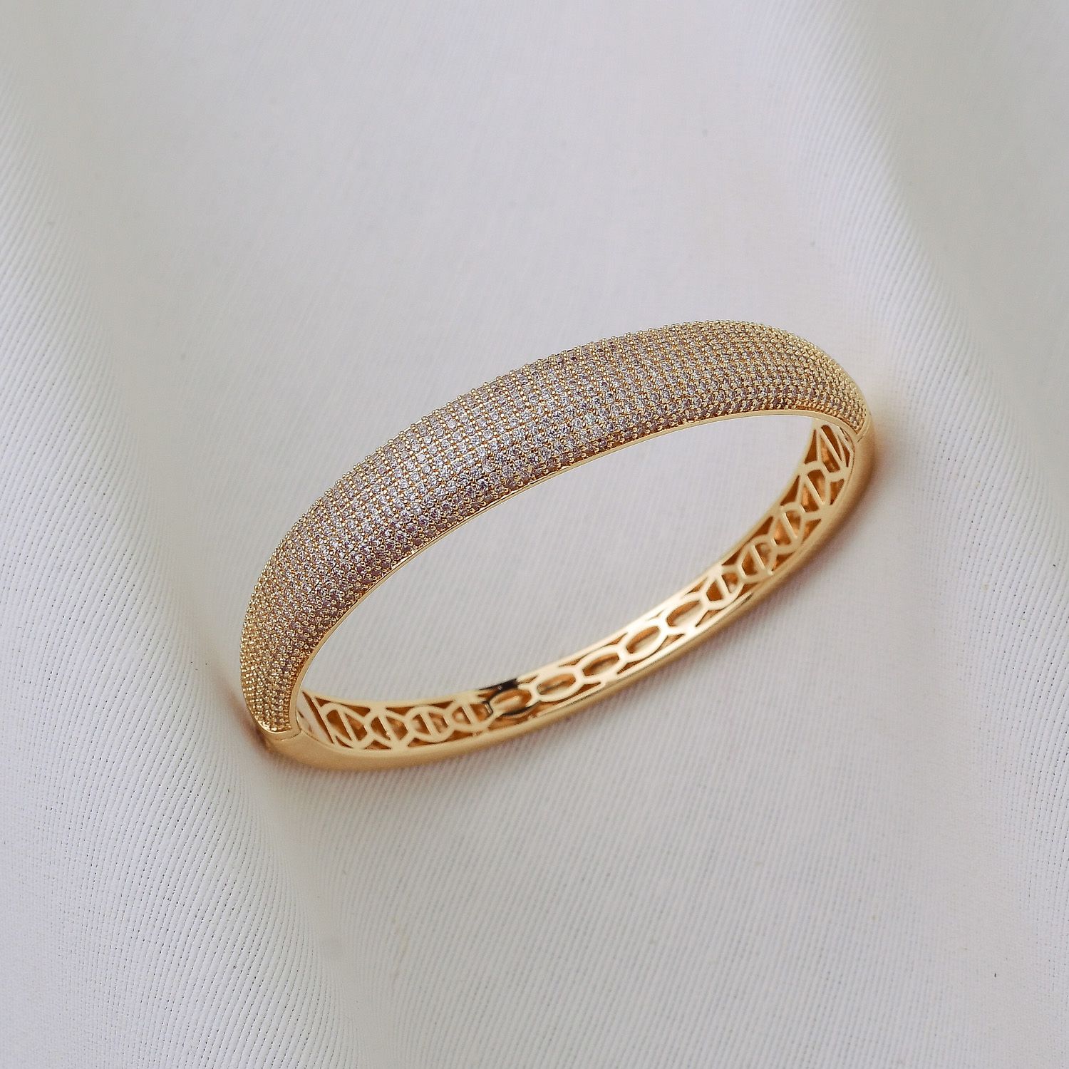 Pulseira Cravejado Dourado 